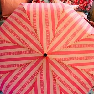 victoria’s secret umbrella 2019